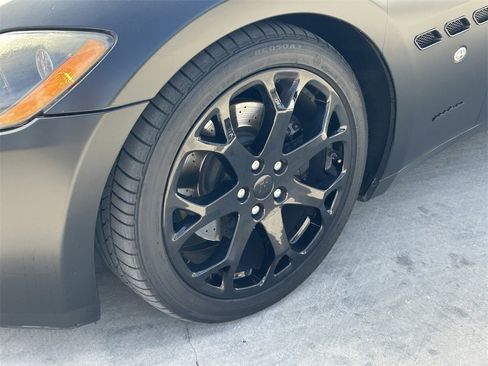 Used 2010 Maserati GranTurismo Coupe image 9