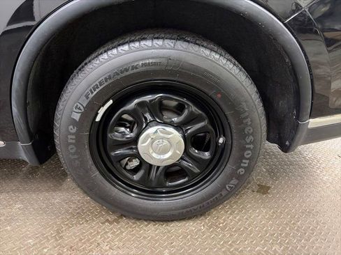 Used 2023 Dodge Durango AWD image 37