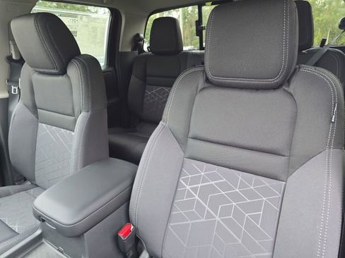 New 2026 Nissan Frontier SV image 23