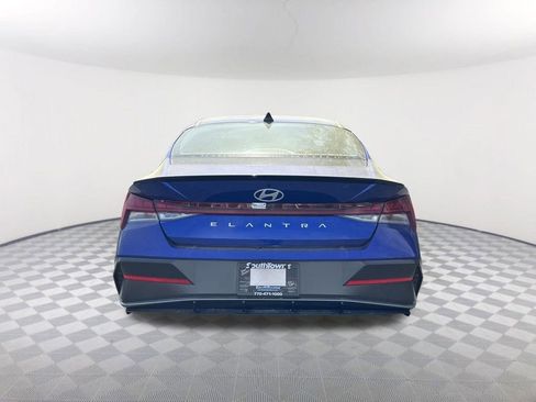 New 2026 Hyundai Elantra SEL Sport Premium FWD image 6