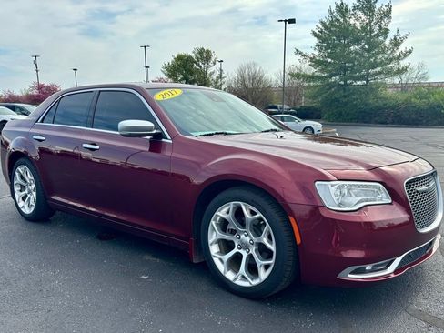 Used 2017 Chrysler 300 C Platinum w/ Safetytec Plus Group RWD image 9