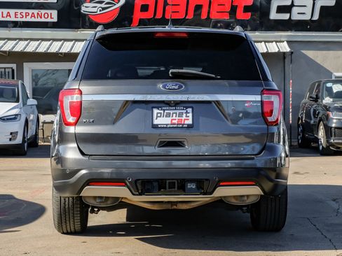 Used 2019 Ford Explorer XLT w/ Equipment Group 201A image 13