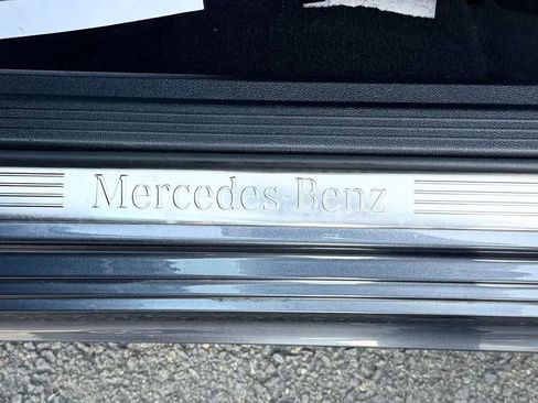 Used 2014 Mercedes-Benz E 350 4MATIC Sedan image 28