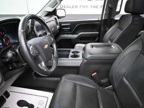 Used 2018 Chevrolet Silverado 1500 LTZ Z71 w/ LTZ Plus Package AWD/4WD image 16