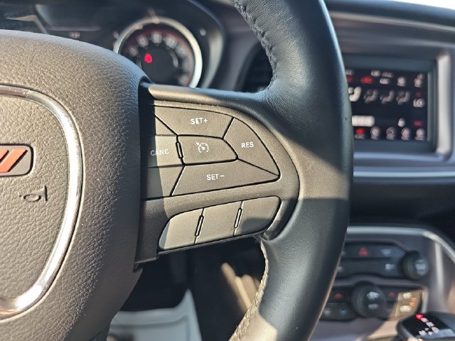 Used 2019 Dodge Challenger SXT RWD image 19