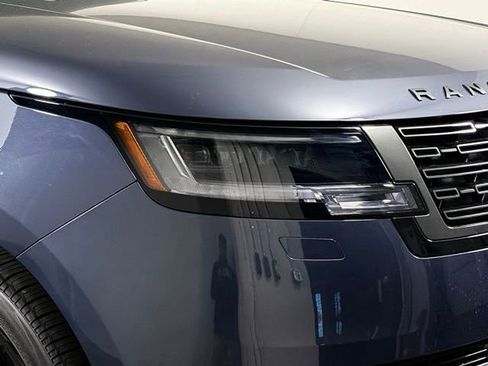 New 2026 Land Rover Range Rover SE image 13