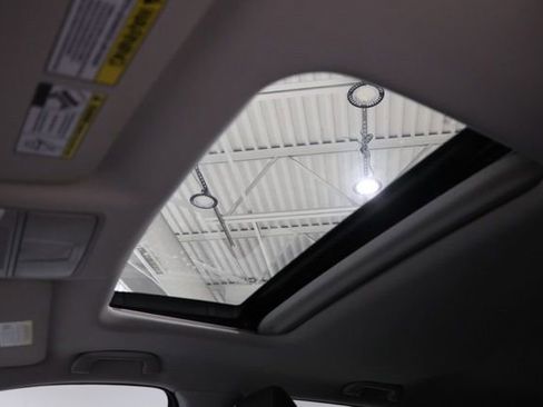 Used 2016 Acura MDX SH-AWD w/ Technology Package image 31