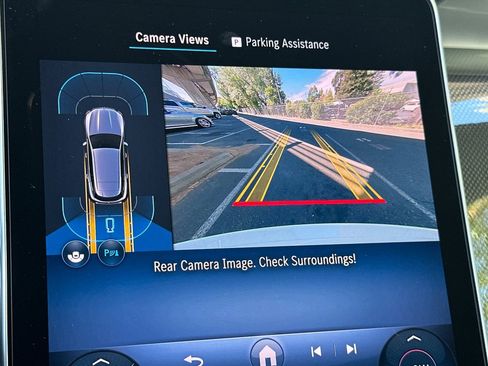 Certified 2025 Mercedes-Benz GLC 350e 4MATIC image 22