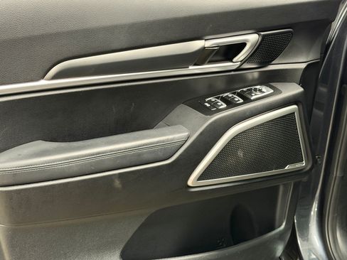 Used 2020 Kia Telluride S FWD image 12