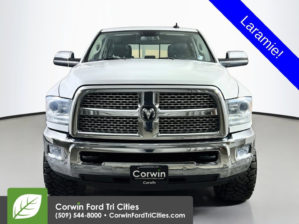 Used 2017 RAM 2500 Laramie AWD/4WD image 3