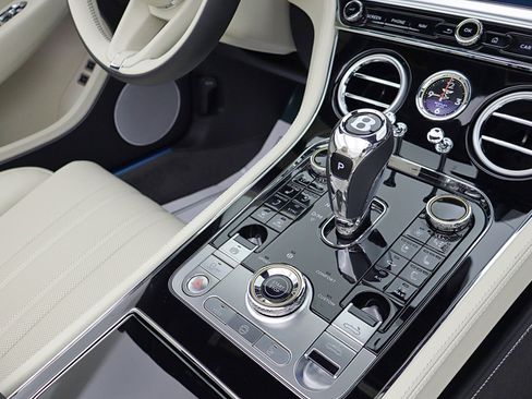 New 2026 Bentley Continental GTC image 39