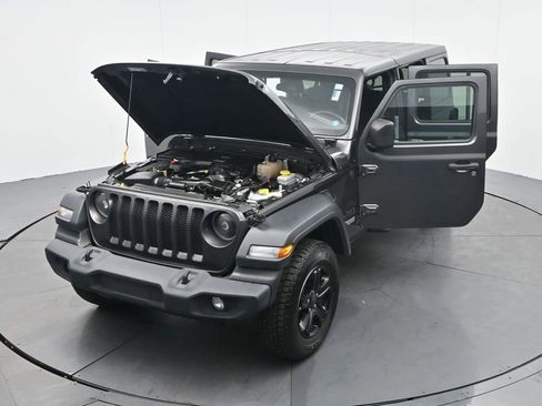 Used 2018 Jeep Wrangler Unlimited Sport S image 40