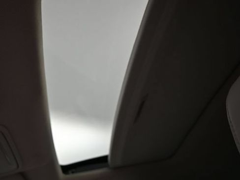 Used 2025 Honda CR-V EX-L image 18