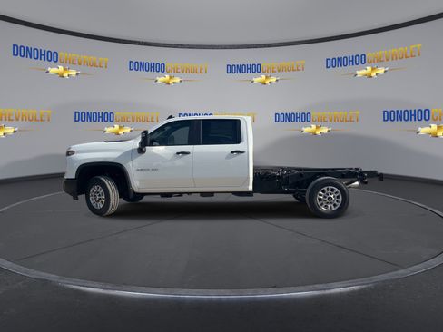 New 2026 Chevrolet Silverado 2500 W/T w/ WT Convenience Package AWD/4WD image 4