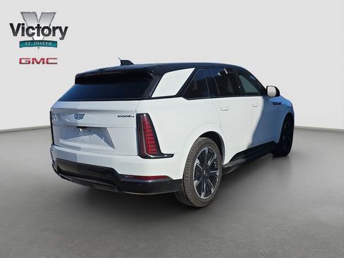 Used 2025 Cadillac Escalade IQ Sport 1 image 17