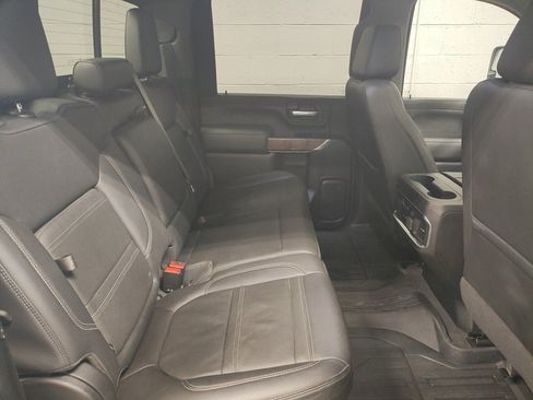 Used 2022 GMC Sierra 2500 Denali w/ Denali Ultimate Package image 12