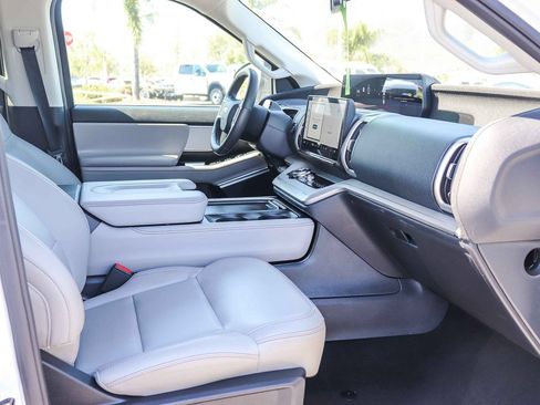 Certified 2025 Ford Expedition Max Active RWD image 12