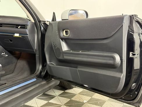 Certified 2025 MINI Cooper S FWD image 23