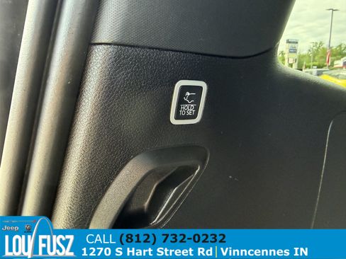 Used 2024 Jeep Grand Wagoneer Series III w/ Flexible Seating Group AWD/4WD image 13