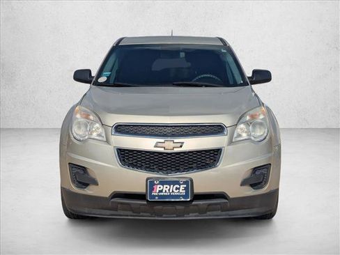 Used 2015 Chevrolet Equinox LS FWD image 2