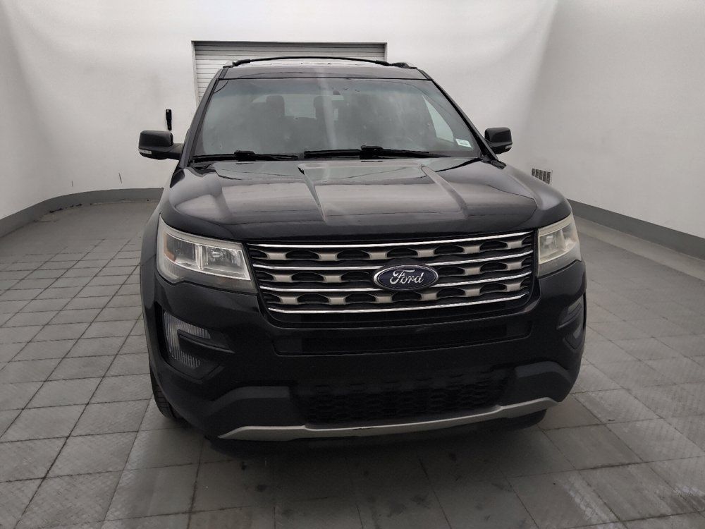 Used 2016 Ford Explorer XLT w/ Equipment Group 202A AWD/4WD image 14
