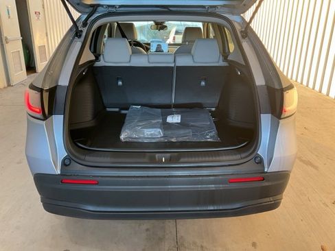 New 2026 Honda HR-V LX image 16