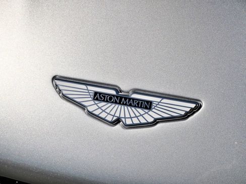 Used 2023 Aston Martin DBS Coupe RWD image 23