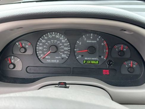Used 2002 Ford Mustang GT RWD image 15