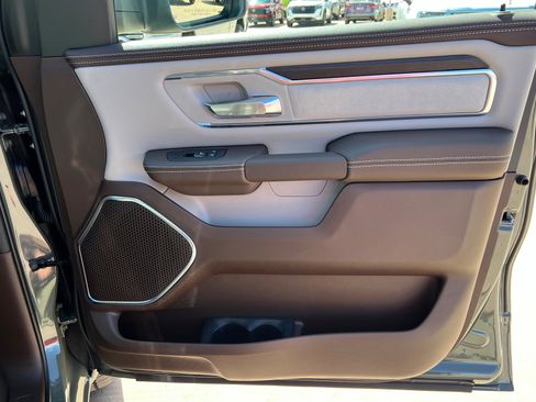 New 2026 RAM 1500 Laramie AWD/4WD image 22