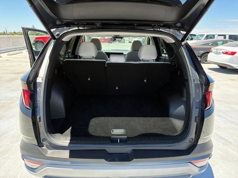 Used 2025 Hyundai Tucson SEL AWD/4WD image 32