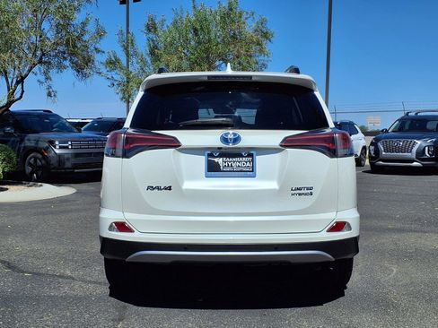 Used 2018 Toyota RAV4 Limited w/ Advanced Technology Package AWD/4WD image 5