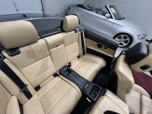 Used 2012 BMW M3 Convertible image 35