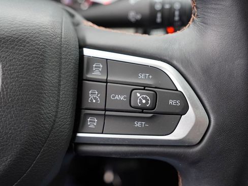 Certified 2022 Jeep Compass Limited image 31