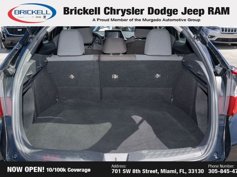 Used 2020 Toyota C-HR LE image 9