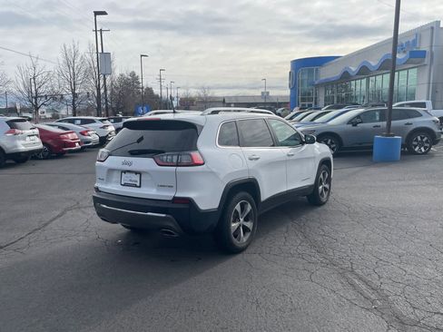 Used 2020 Jeep Cherokee Limited w/ Technology Group image 2