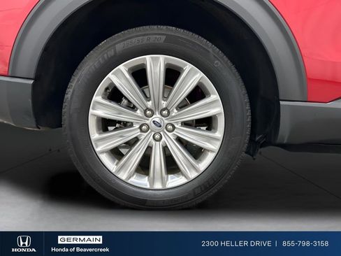 Used 2022 Ford Explorer Limited w/ Limited Technology Package AWD/4WD image 10