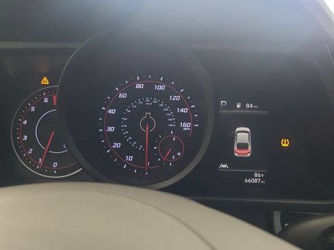 Used 2022 Hyundai Elantra SEL FWD image 2