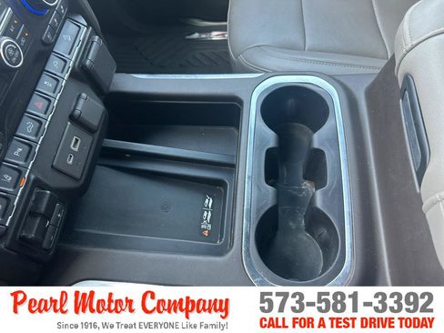 Certified 2020 Chevrolet Silverado 3500 LTZ w/ LTZ Premium Package AWD/4WD image 19