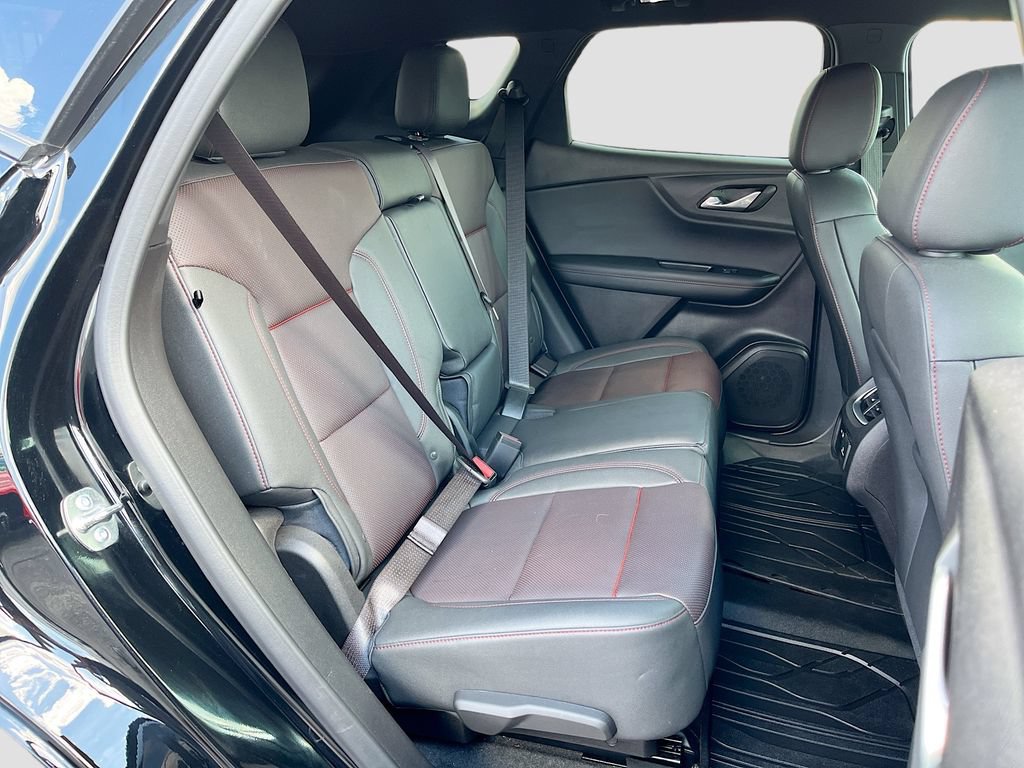 Used 2024 Chevrolet Blazer RS w/ LPO, Floor Liner Package FWD image 27