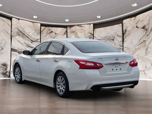 Used 2016 Nissan Altima 2.5 S FWD image 6