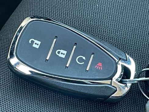 Used 2025 Chevrolet TrailBlazer LT image 21