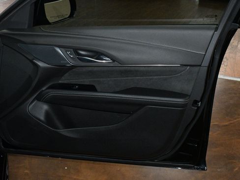 Used 2022 Cadillac CT4 V Blackwing w/ Driver Assist Package RWD image 42