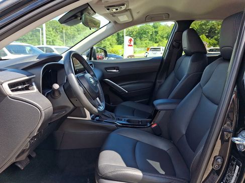 Certified 2025 Toyota Corolla Cross XLE AWD/4WD image 16