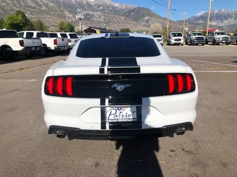 Used 2022 Ford Mustang Premium w/ Ford Safe & Smart Package RWD image 4
