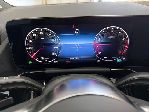 Used 2026 Mercedes-Benz GLA 250 image 32