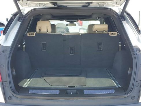 Used 2018 Cadillac XT5 Premium Luxury image 12