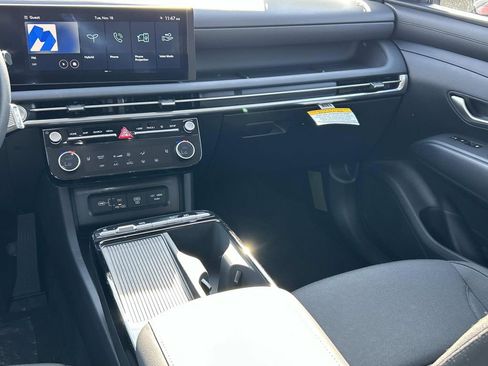 New 2026 Hyundai Tucson SEL image 24