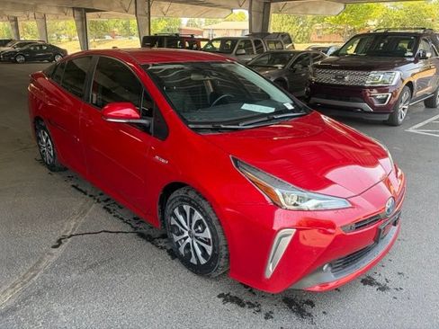 Used 2022 Toyota Prius XLE AWD/4WD image 12