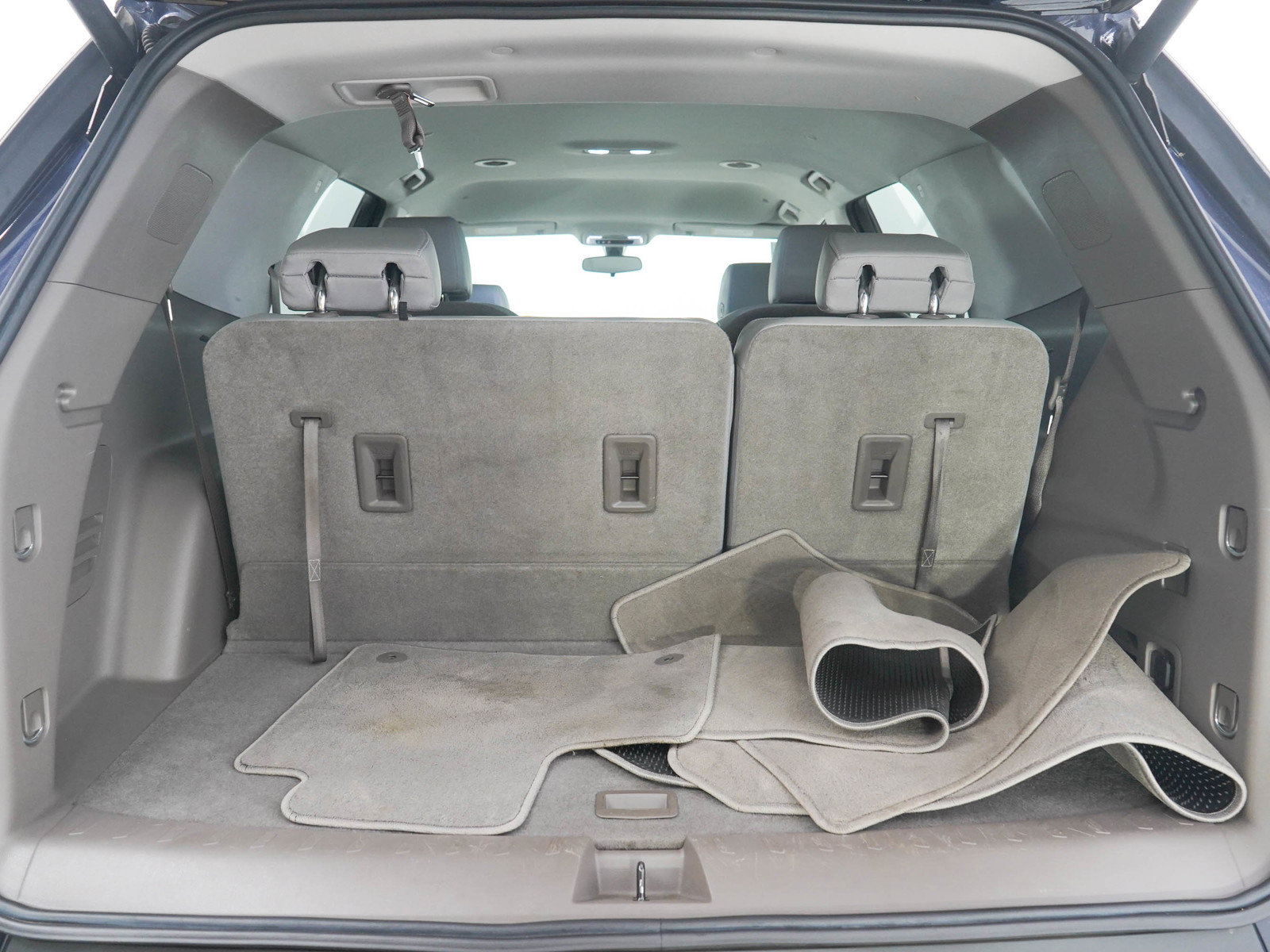 Used 2020 Chevrolet Traverse LT w/ LPO, Floor Liner Package AWD/4WD image 9