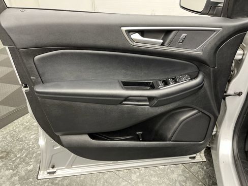 Used 2018 Ford Edge SEL w/ Equipment Group 201A image 7